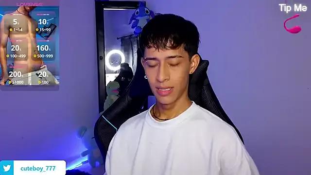 Check-out our cam rooms range and converse on a personal level with our delicious livecams streamers, showing off their spicy curves and toys.