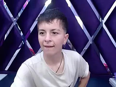 _Hannah_Hot from StripChat is Freechat