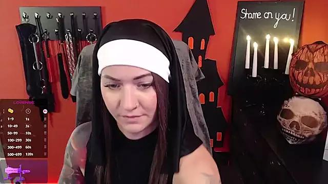 Check-out our cam rooms range and converse on a personal level with our delicious livecams streamers, showing off their spicy curves and toys.