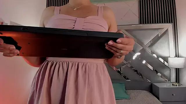 Check-out our cam rooms range and converse on a personal level with our delicious livecams streamers, showing off their spicy curves and toys.