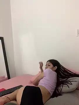 _love_on_fire from StripChat is Freechat