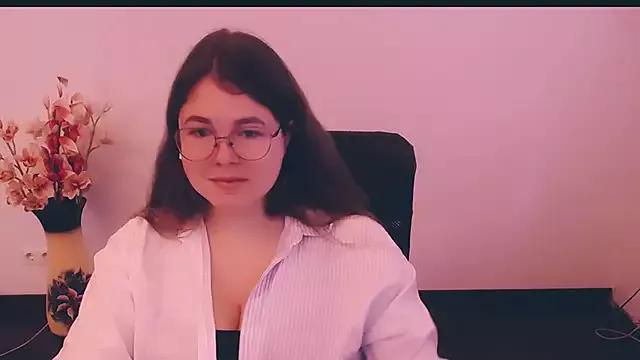 _Lovely_Mary from StripChat is Freechat