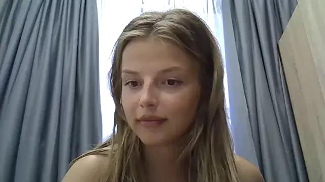 _luna777 from StripChat is Freechat