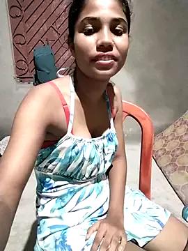 _sexy-queen from StripChat is Freechat