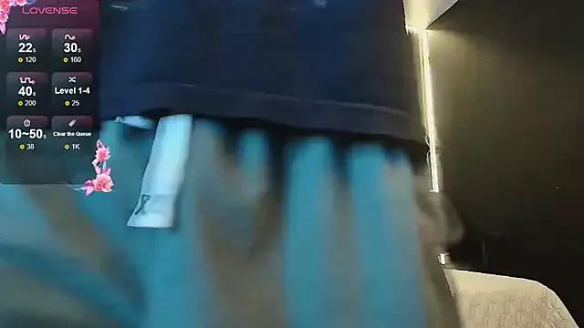 Aaron_Jassell1 from StripChat is Freechat