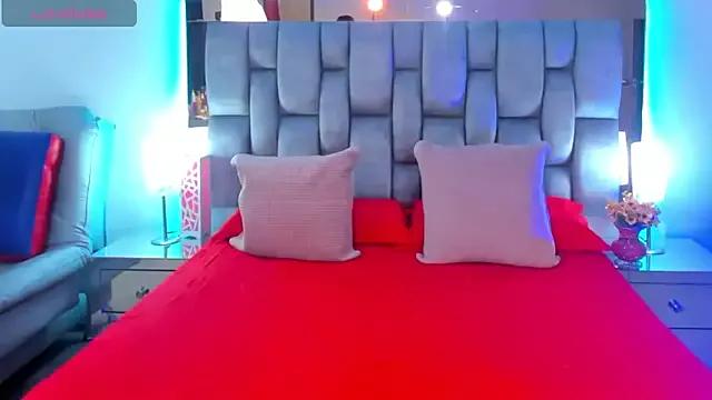 Check-out our cam rooms range and converse on a personal level with our delicious livecams streamers, showing off their spicy curves and toys.