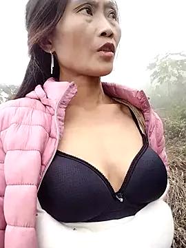 abigail-00 from StripChat is Freechat