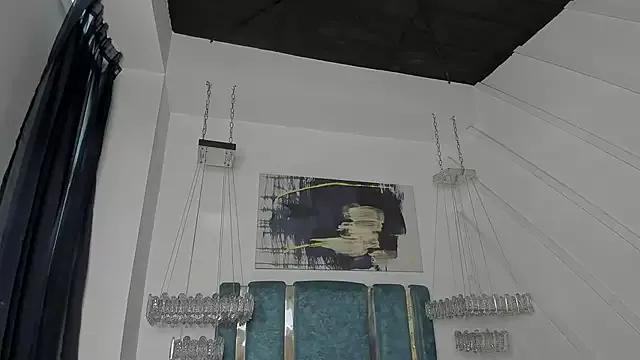 Abril_Hillss from StripChat is Freechat