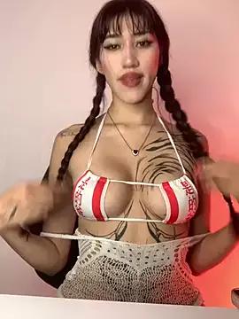 Ahriii-Roux- from StripChat is Freechat