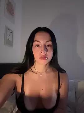 AlecsandraMae from StripChat is Freechat