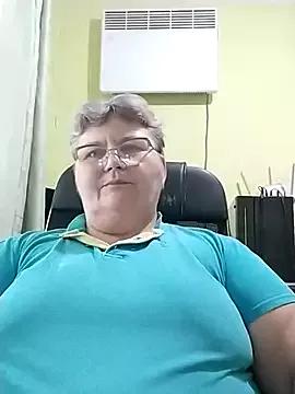 AlenushkaGold from StripChat is Freechat