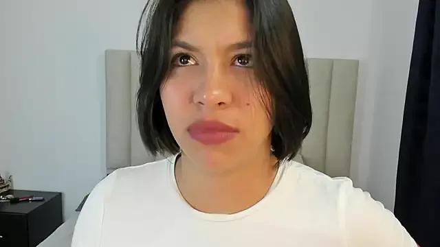 Alessiataylor_ from StripChat is Freechat