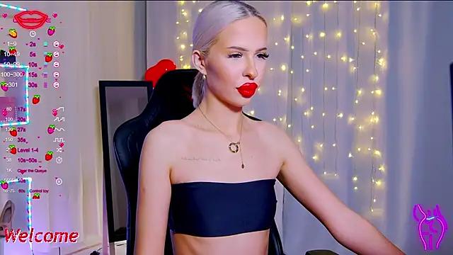 Check-out our cam rooms range and converse on a personal level with our delicious livecams streamers, showing off their spicy curves and toys.