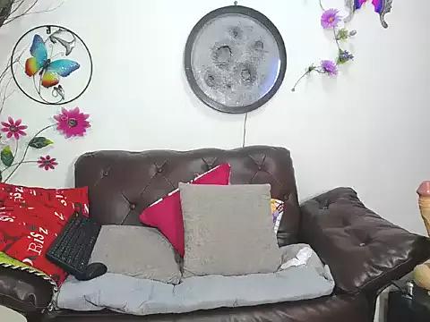 Alexahottxx from StripChat is Freechat