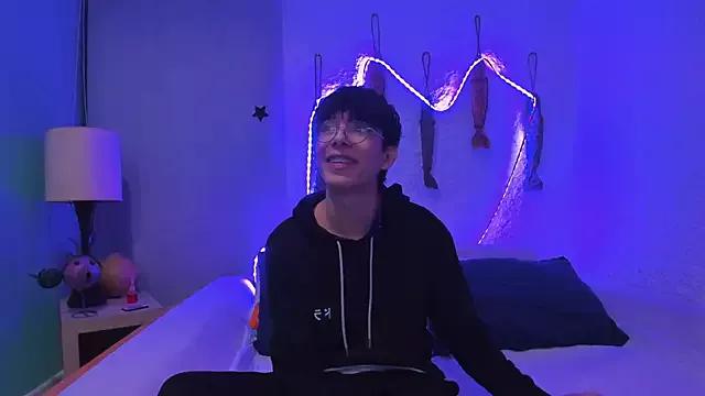 alexandersawyer from StripChat is Freechat