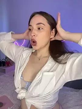 AlexaSpark from StripChat is Freechat