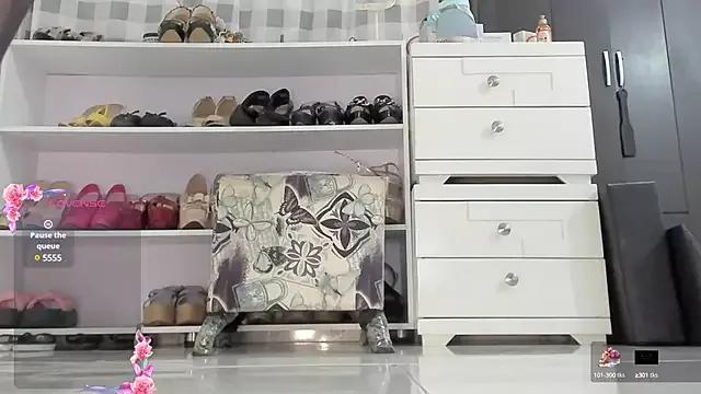 Check-out our cam rooms range and converse on a personal level with our delicious livecams streamers, showing off their spicy curves and toys.