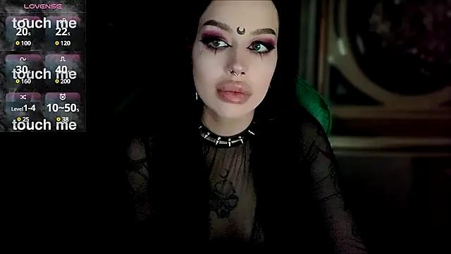 alexx_succubus from StripChat is Freechat