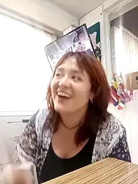 AliaMiller_ from StripChat is Freechat