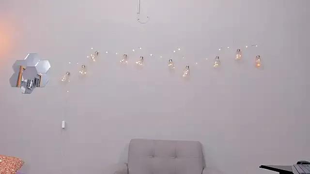 alianim from StripChat is Freechat
