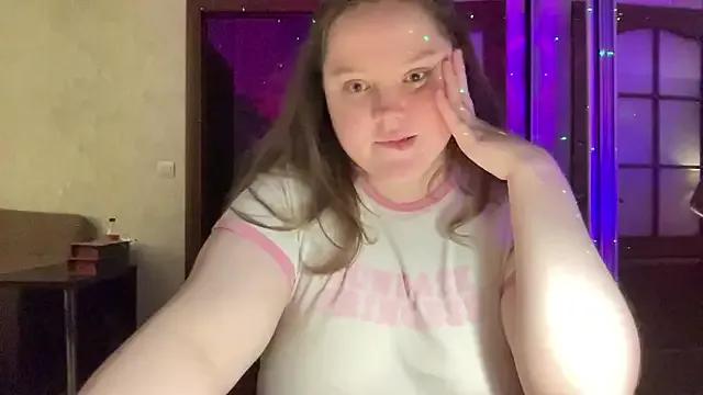 Alice898 from StripChat is Freechat