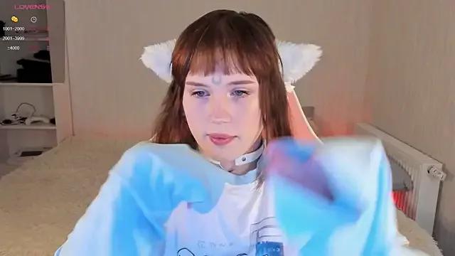 Alice_moonshard from StripChat is Freechat