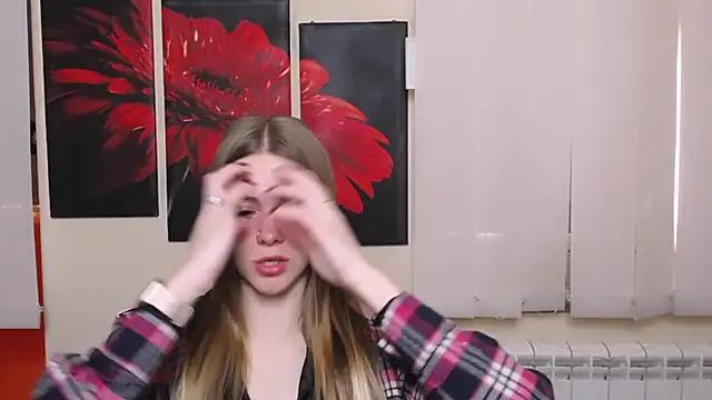 AliceFlirtt_ from StripChat is Freechat