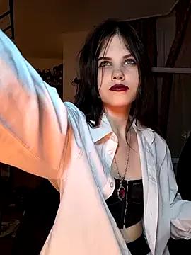 Alicemyrr from StripChat is Freechat