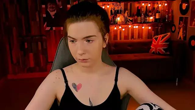 AliceRisinka from StripChat is Freechat