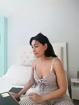 Alicia_Montess from StripChat is Freechat