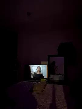 Aliciawhitee from StripChat is Freechat