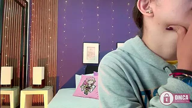 alina_martinelli from StripChat is Freechat