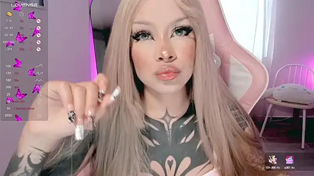 AlinaLukyanova from StripChat is Freechat