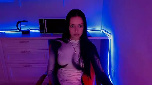 AlisaLink from StripChat is Freechat