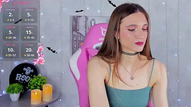 Alisha_Green from StripChat is Freechat