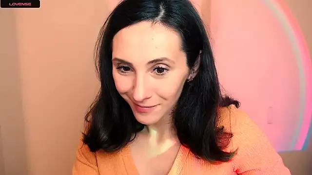 AlissaJersi from StripChat is Freechat