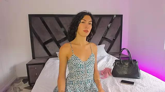 Check-out our cam rooms range and converse on a personal level with our delicious livecams streamers, showing off their spicy curves and toys.