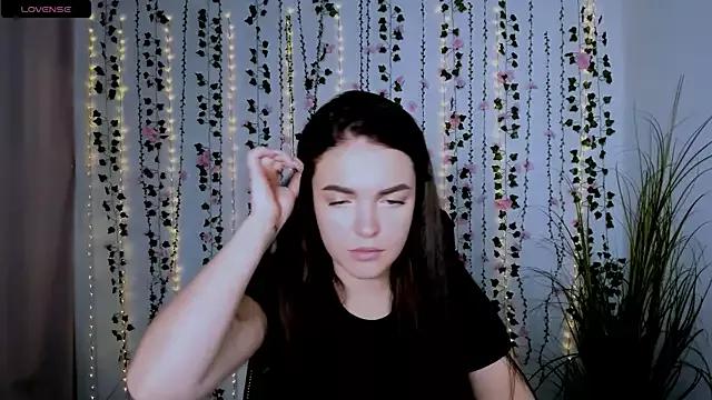 allison_black_ from StripChat is Freechat