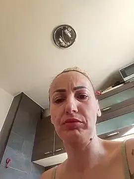 Aly-john1985 from StripChat is Freechat