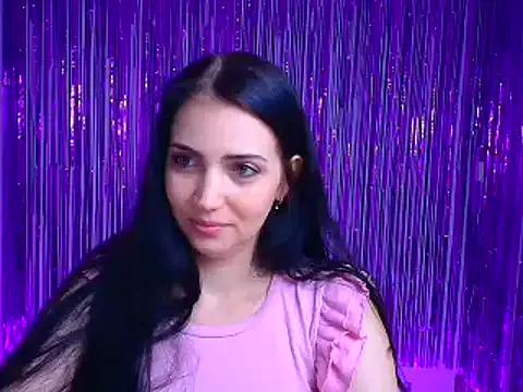 Amalia_amor from StripChat is Freechat