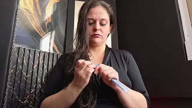 Check-out our cam rooms range and converse on a personal level with our delicious livecams streamers, showing off their spicy curves and toys.