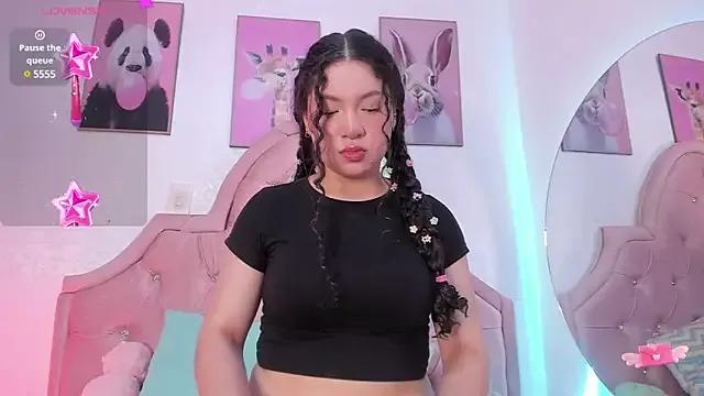 Check-out our cam rooms range and converse on a personal level with our delicious livecams streamers, showing off their spicy curves and toys.