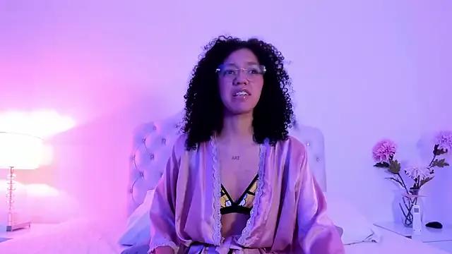 AmarantaFoxx from StripChat is Freechat