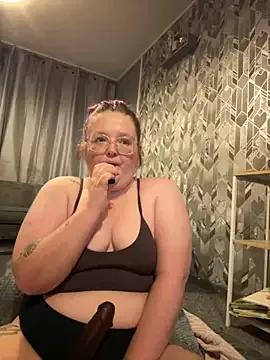 AmberDollz from StripChat is Freechat