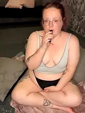 AmberDollz from StripChat is Freechat