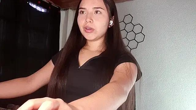 amelia_hall from StripChat is Freechat