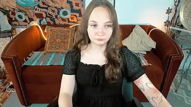 ameliaglamour from StripChat is Freechat