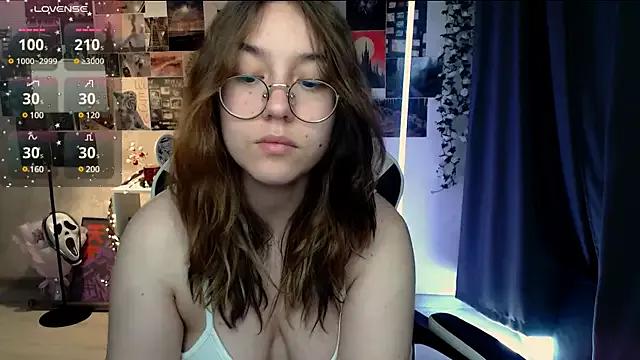 ameliameadd from StripChat is Freechat