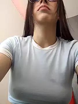 Amira_Milker from StripChat is Freechat