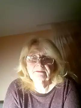 AmyLove353 from StripChat is Freechat